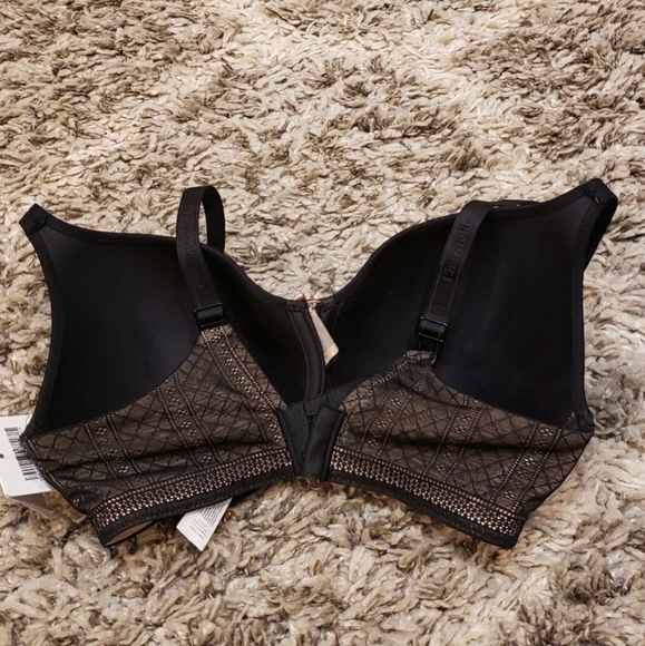 Chantelle Ideal Back Smoothing Bra Black NWT 32G - Picture 3 of 5
